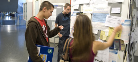 etudiants-annonces-06-large-440x200.jpg