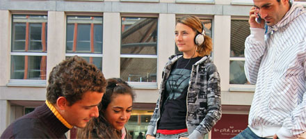etudiants-communaute-05-large-440x200.jpg